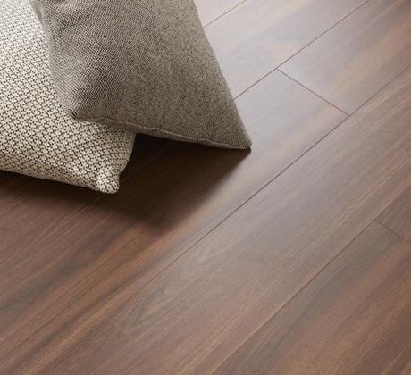 BerryAlloc Ocean 8 V4 Walnut Brown